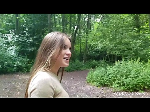 ❤️ Jag föreslog Evelina att vi skulle knulla på en offentlig plats! Hon sa ja. Sedan knullade jag henne i röven och sprutade i hennes mun. Sedan pissade hon på sig själv. Porno at porn sv.psi-mass.ru ❤