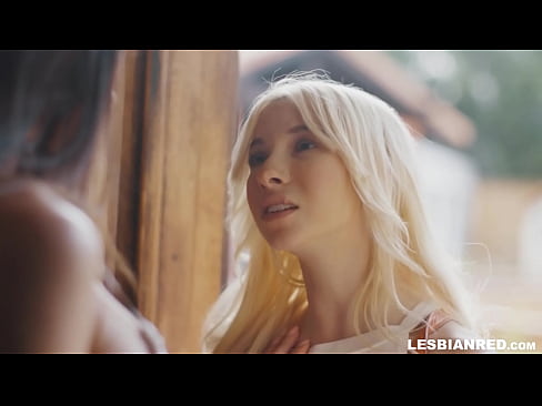 ❤️ Tjejen kommer hem några månader senare och slutar med att äta sin styvmors fitta. Porno at porn sv.psi-mass.ru ❤
