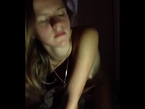 ❤️ En tjej onanerar och kommer Porno at porn sv.psi-mass.ru ❤